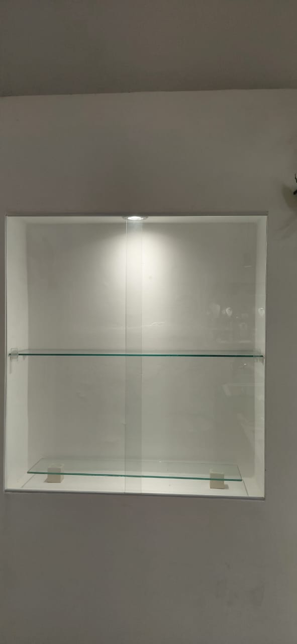 Modulo al lado del mostrador - 2